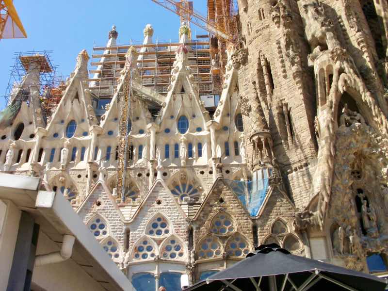 616サグラダファミリア　生誕ファザード左