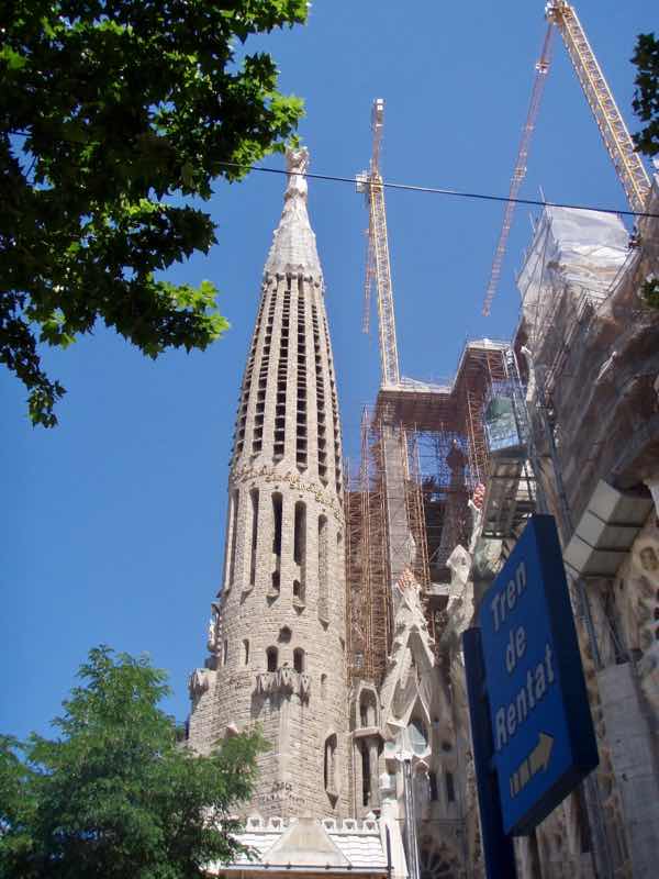 616サグラダファミリア　入り口塔