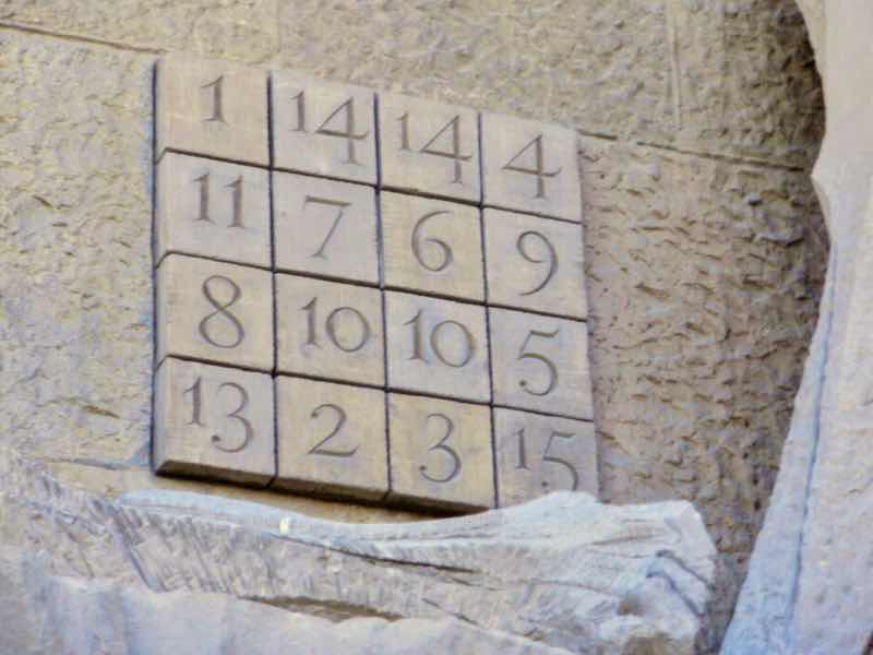 616 サグラダファミリア石版魔法陣33Sagrada Familia