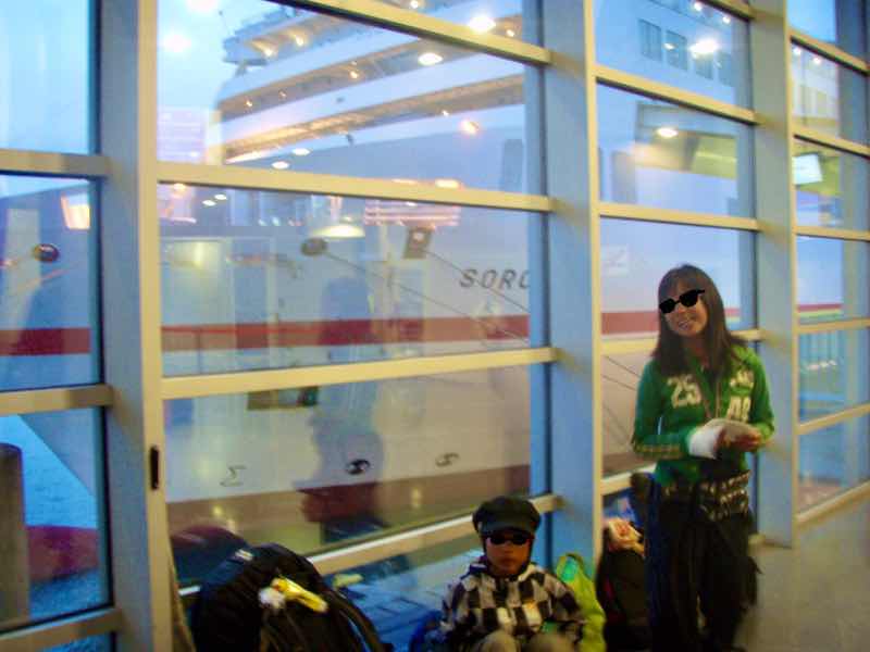 617 メノルカ島フェリー乗り場待合menorca Ferry 12