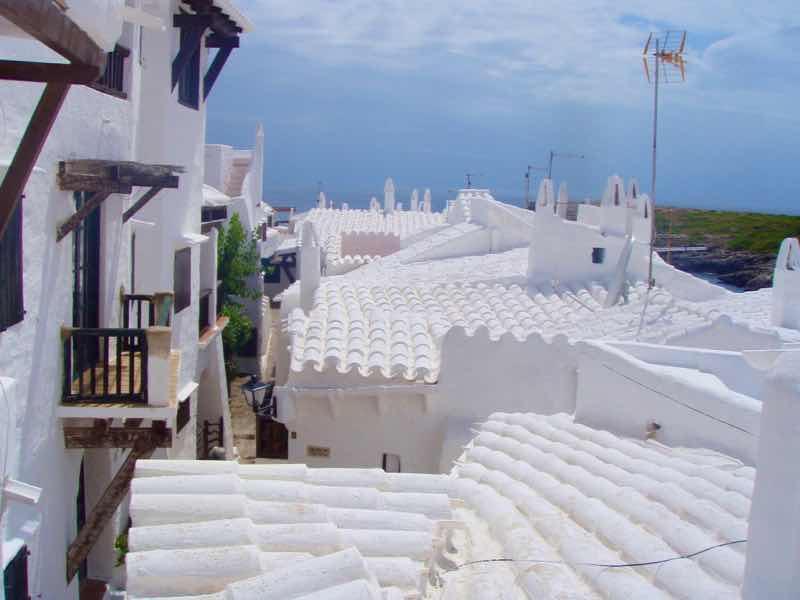 618メノルカ島Menorca 白い街屋根