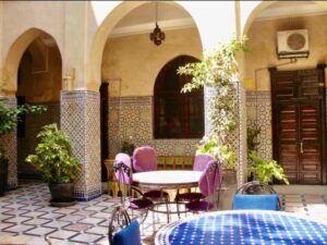 627マラケシュ レストランリアド