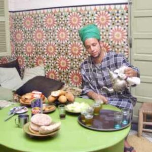 629 マラケシュ　リヤドミュージシャンお茶