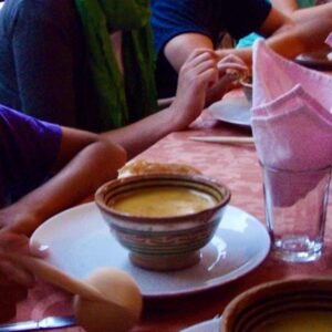 629モロッコ　砂漠行き途中　1日目夕食　スープ