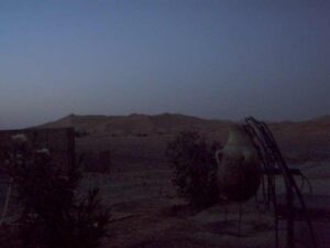 629 サハラ砂漠　境界ホテル　早朝景色