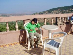 629モロッコ　サハラ砂漠途中見晴らしカフェ　2